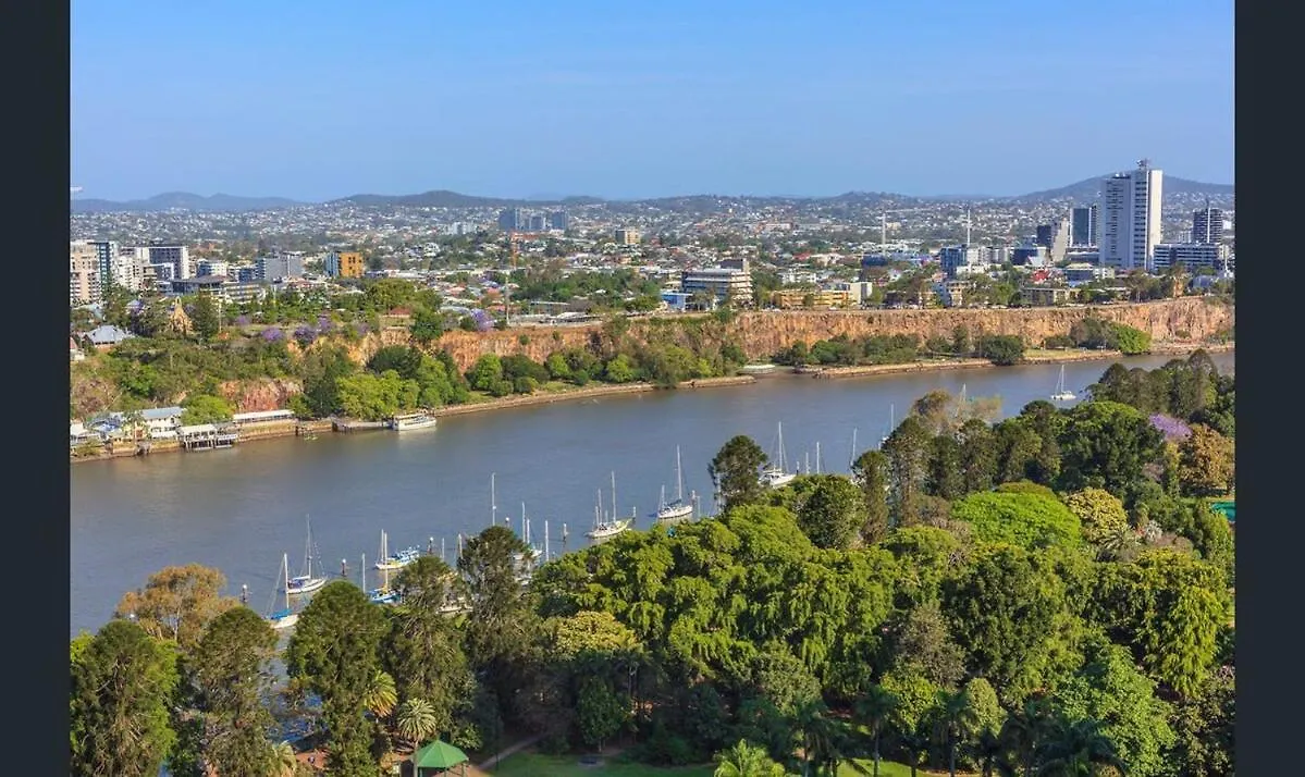 Marvelous 2Br 2Ba Skytower Apt With Private Balcony Brisbane 0*,